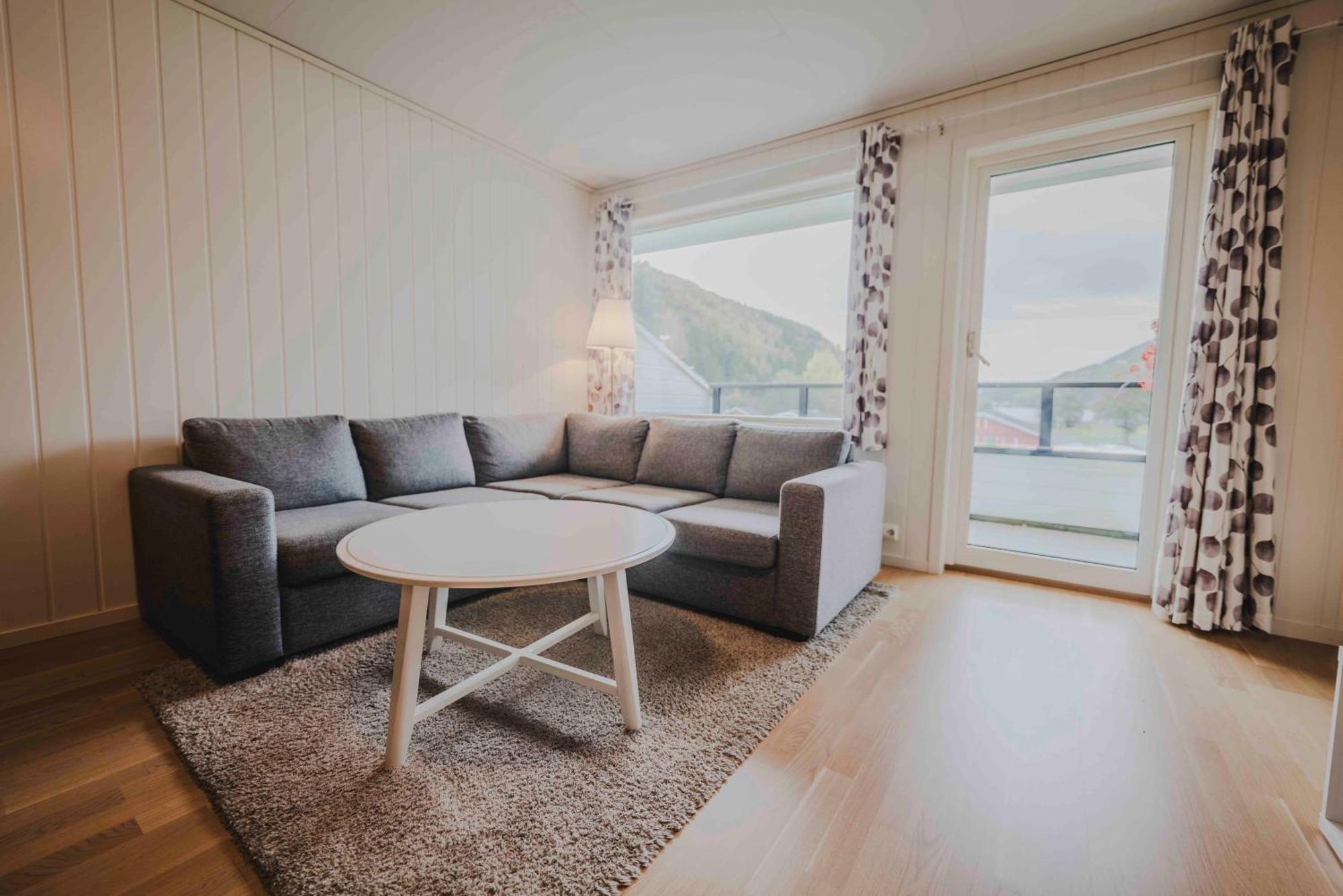 Loen Apartments Экстерьер фото